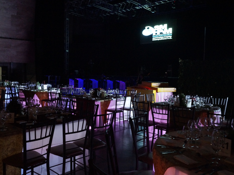 venue-8
